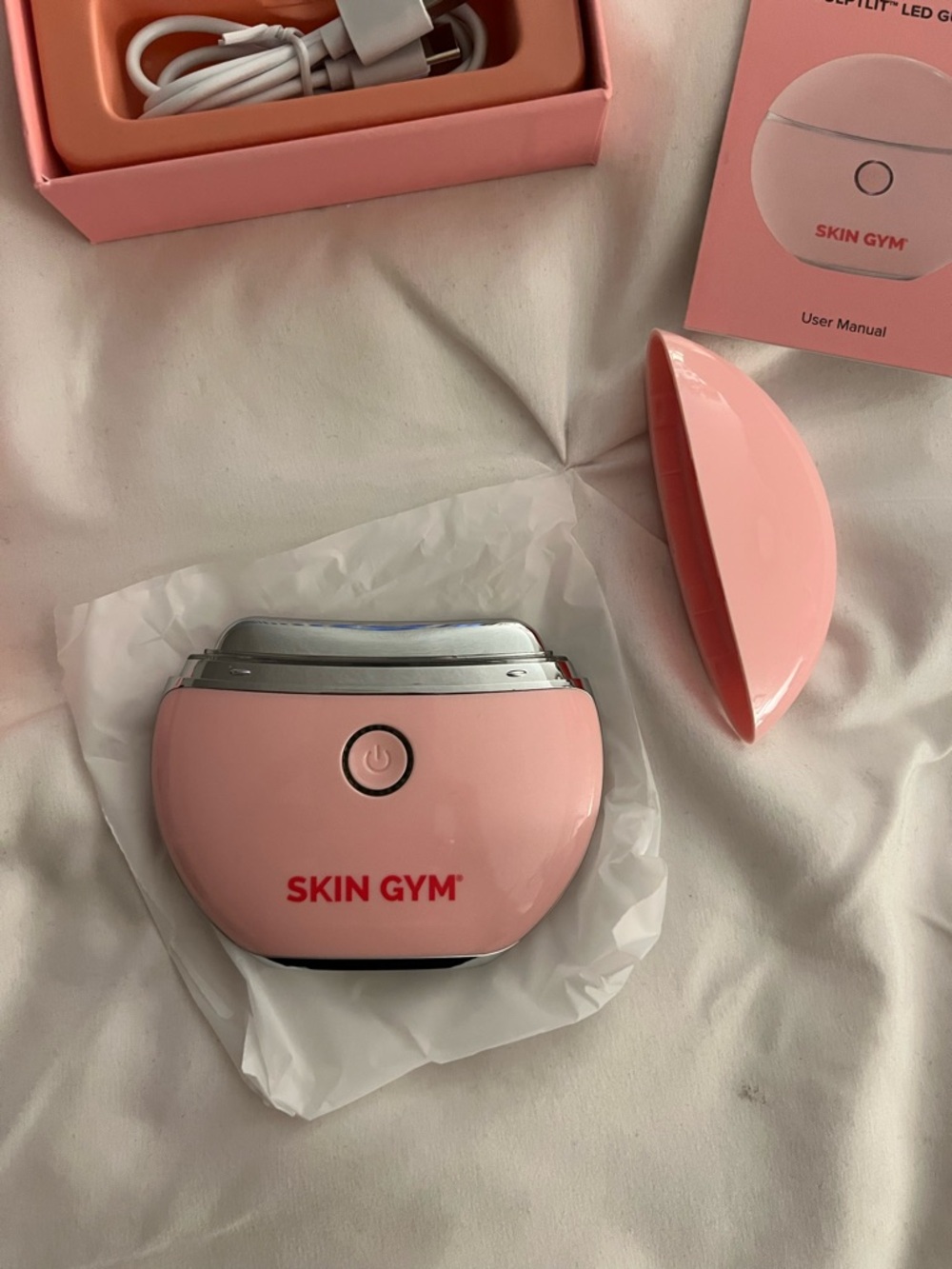 Skin Gym LED Gua Sha - Picture 3 of 3